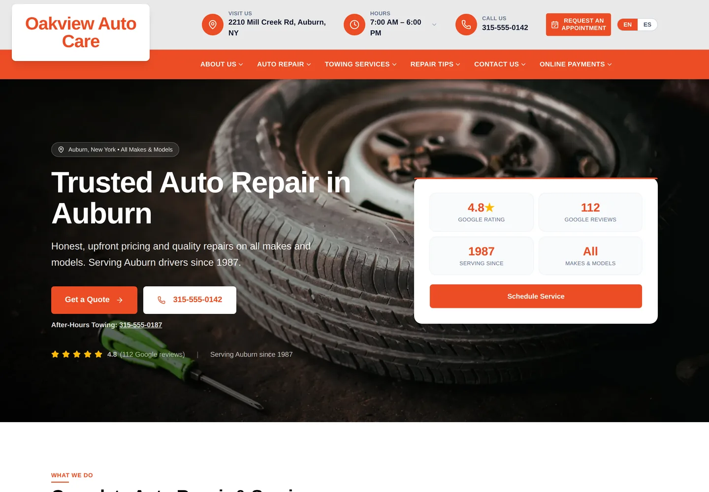 El sitio demo de Oakview Auto Care, en vivo en computadora y celular